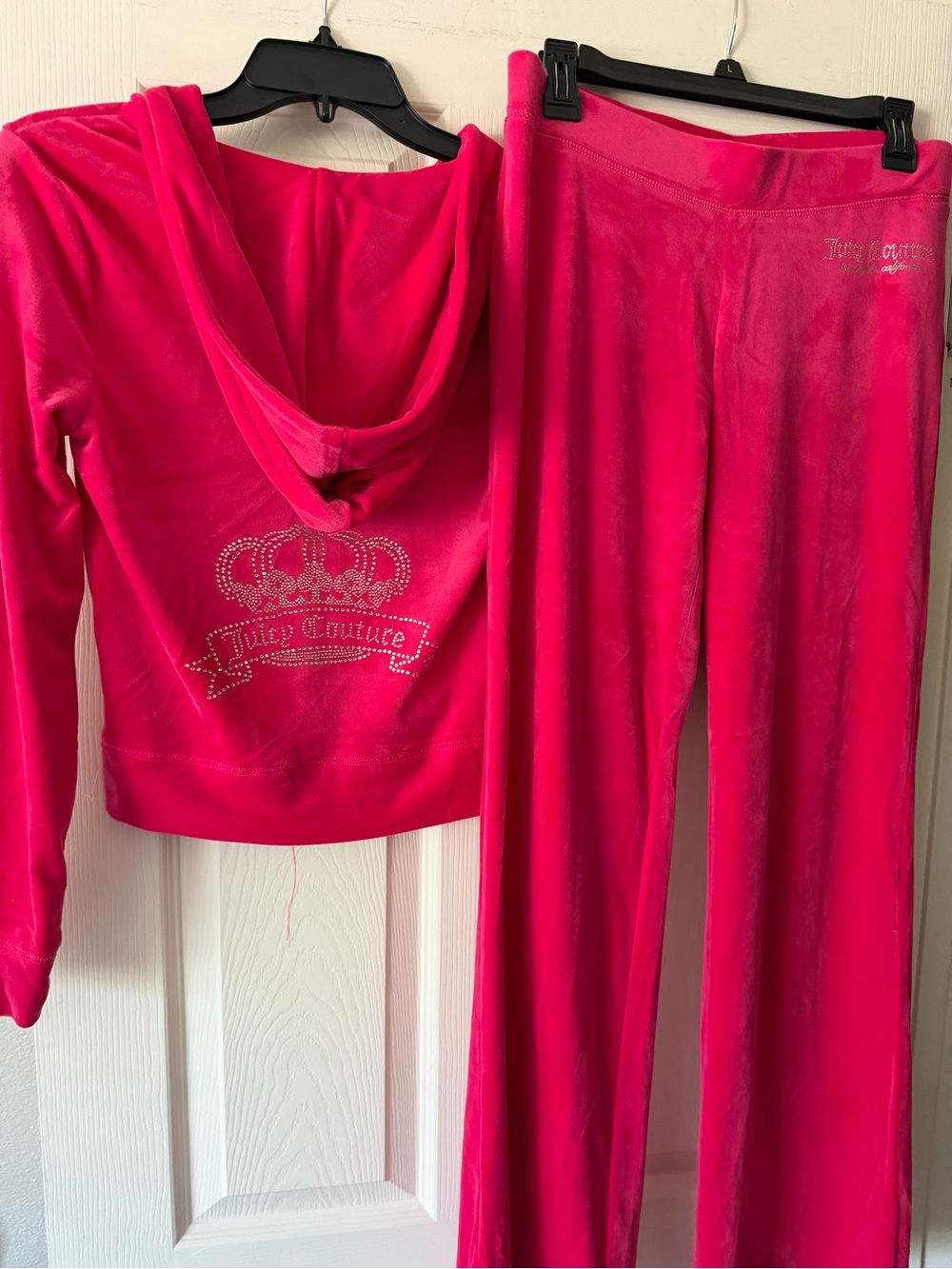 New JUICY COUTURE Pink Velour Tracksuit Matching 2 PC Set Bling Crown